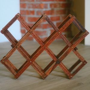 vintage accordion wine rack | 8 bottle storage